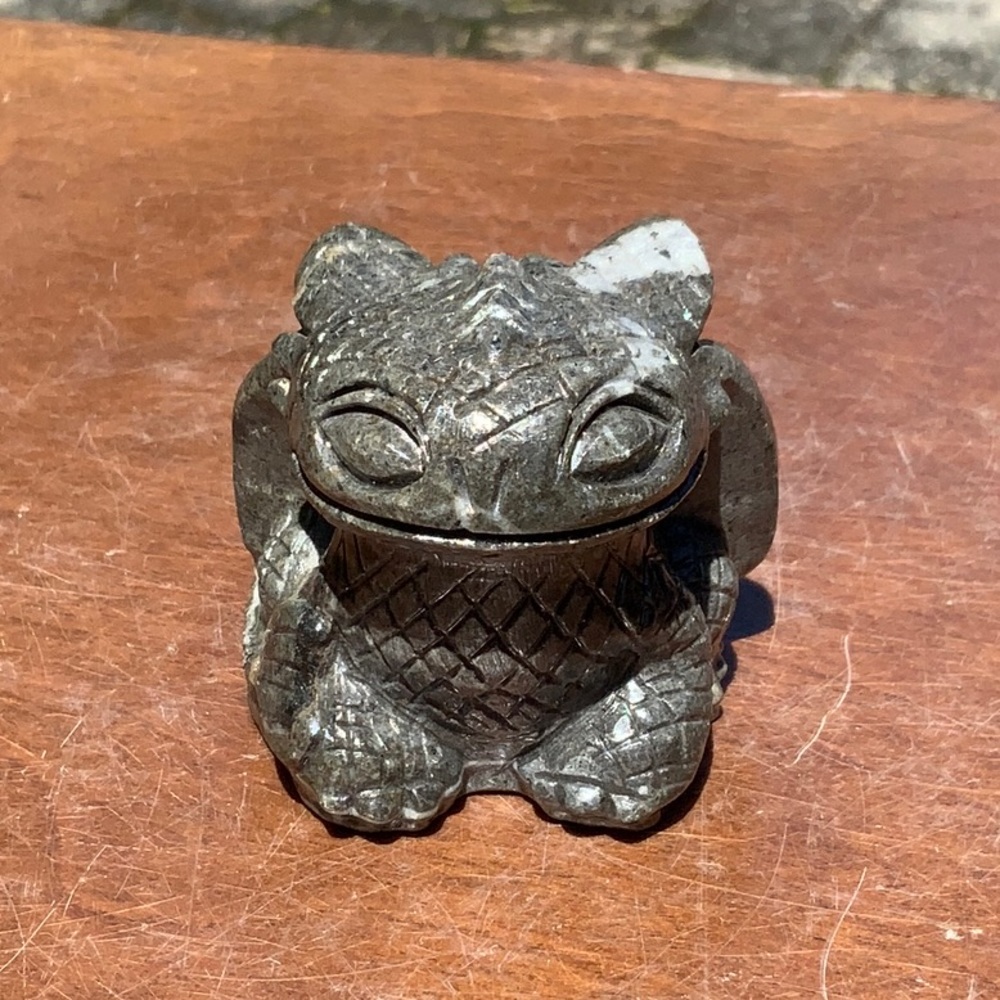 QUARTZITE HAND CARVED FLYING DRAGON
